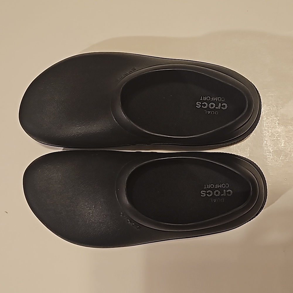Crocs comfort all black